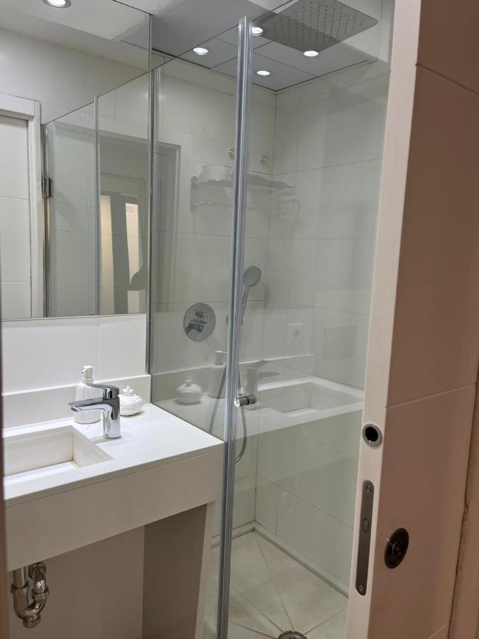 Deluxe Artemisa Sevilla Buitenkant foto